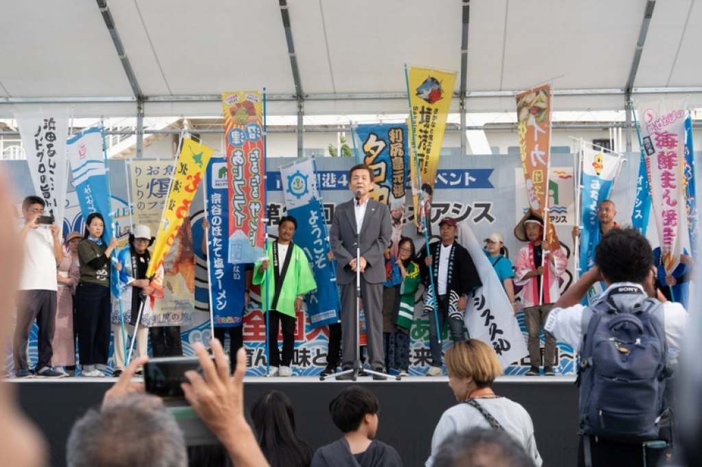 閉会式 西青森市長