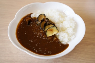 20.西ノ島さざえカレー（みなとオアシスおき・にしのしま）