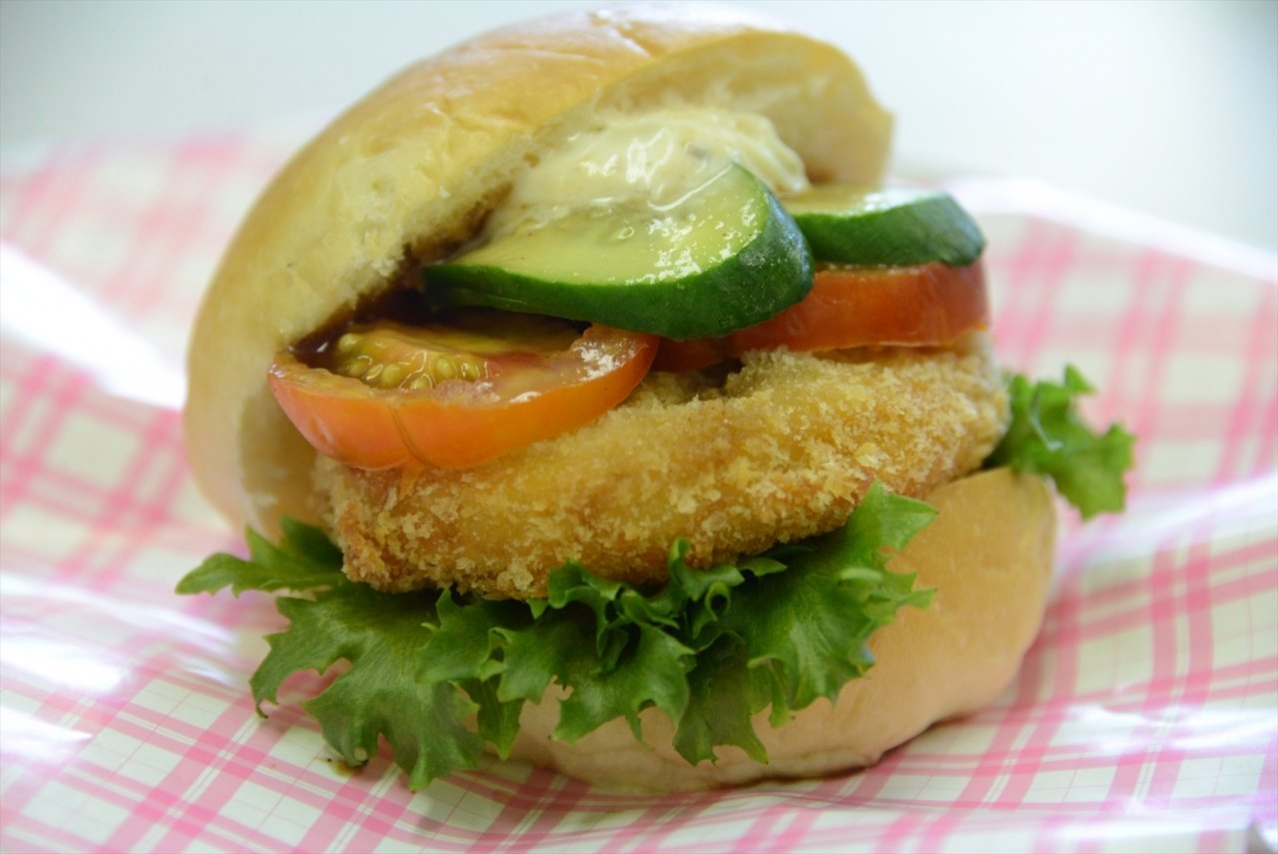 島バーガー（うみんぴあ）
