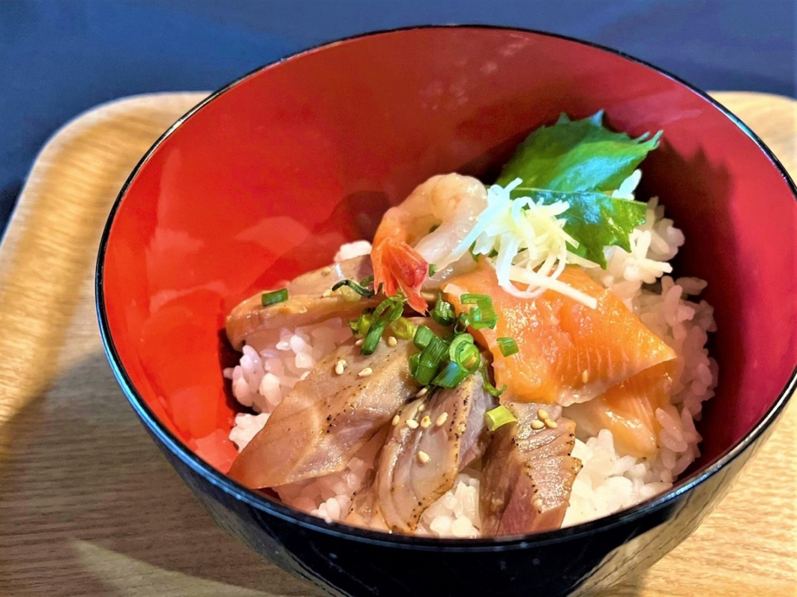14_（境港）境港炙り漬け丼